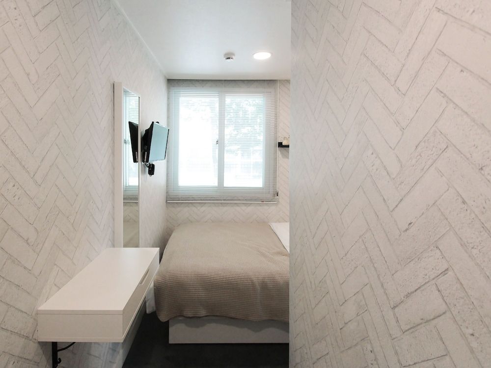 undefined Neat House 4