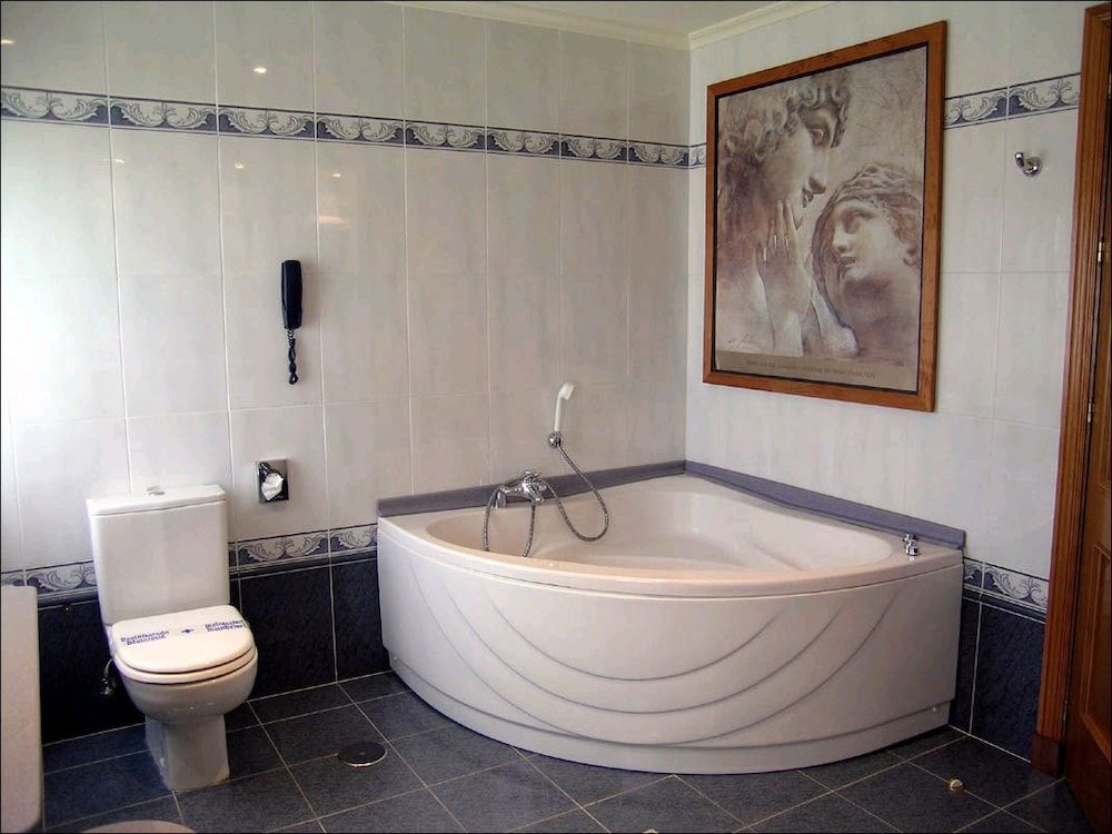 Hotel Sercotel Cuatro Postes Junior Suite, 1 Queen Bed 3