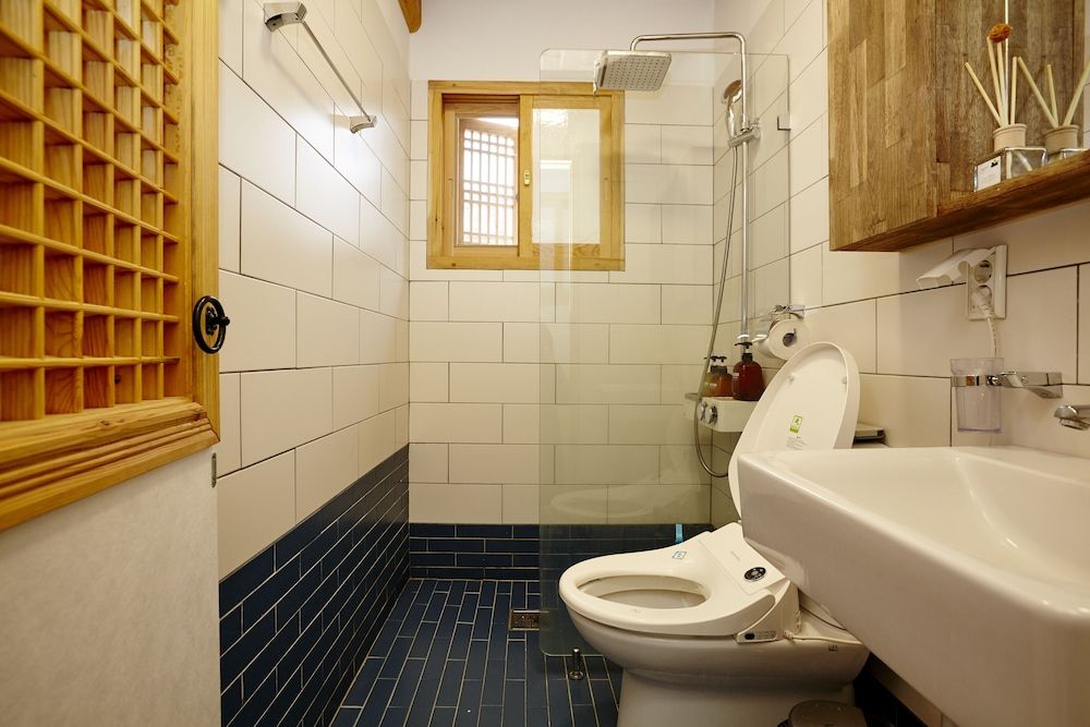 Hanok 24 Guesthouse Gyeongbokgung Single Room, Japanese Futon 33