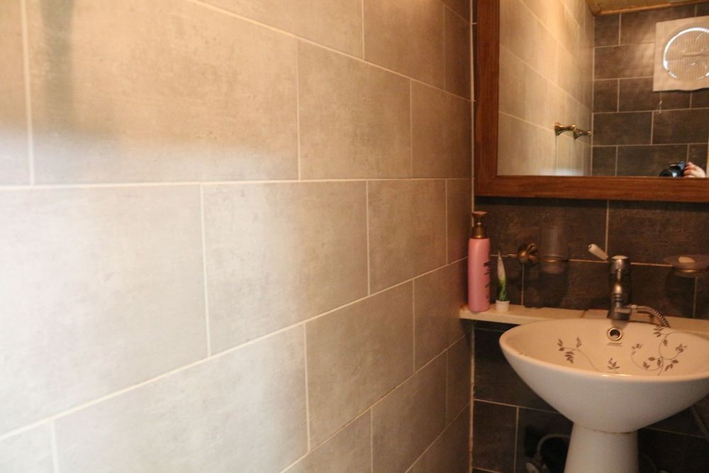 Chiam Gotaek Traditional Room (Joongbang)