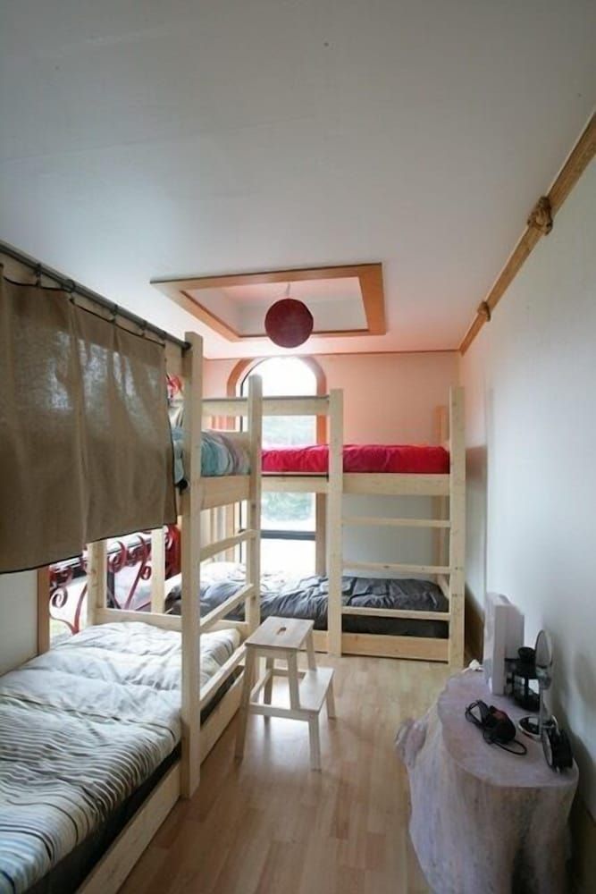 undefined Moncher Guesthouse - Hostel 4