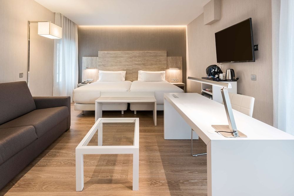 NH Madrid Chamberí Standard Room 7