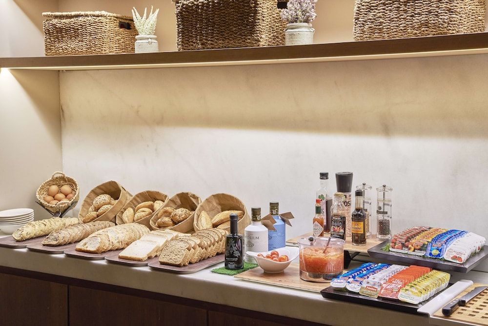 undefined NH Madrid Balboa 8