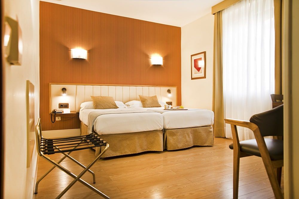 undefined Hotel Los Condes