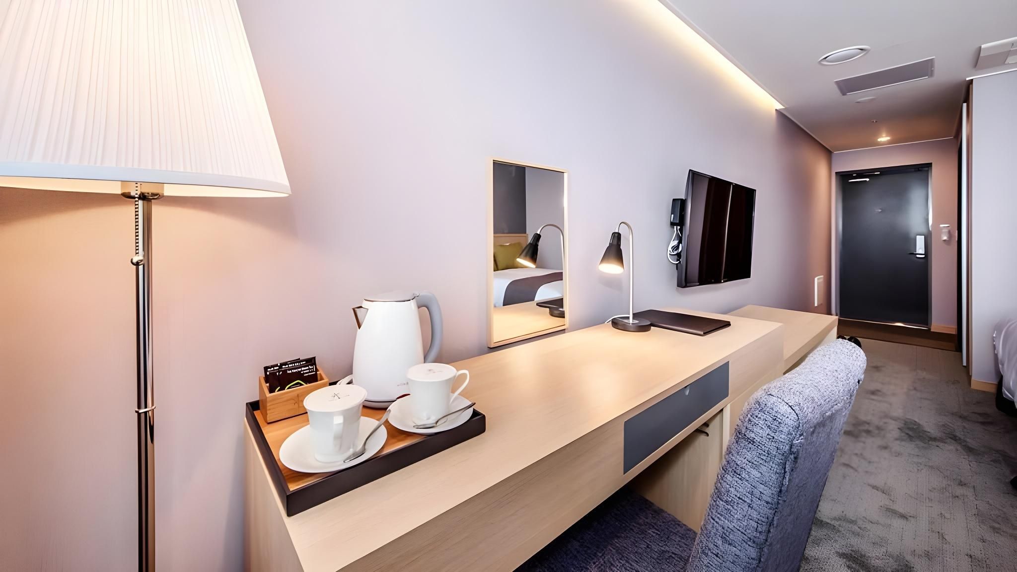 Hotel Shalom Deluxe Twin Mountain View 3