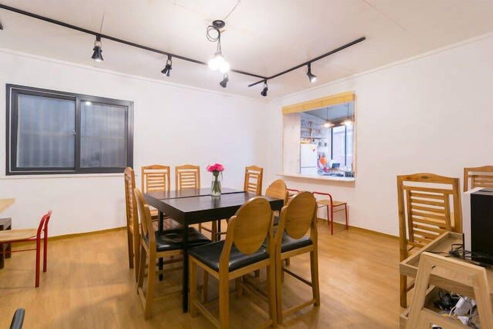 undefined 9 Road - Hostel