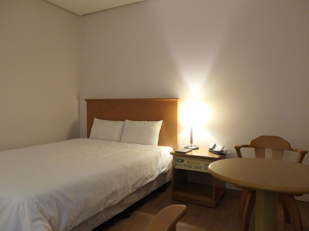 Daedong Hotel Double Room 6