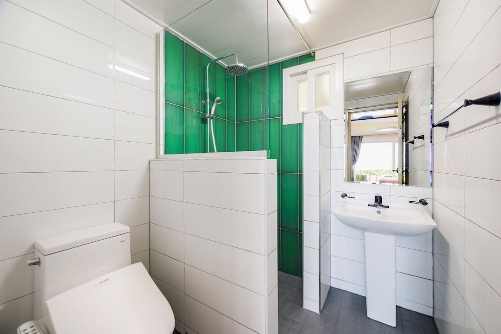 Jeju Turning Point Deluxe Duplex 12