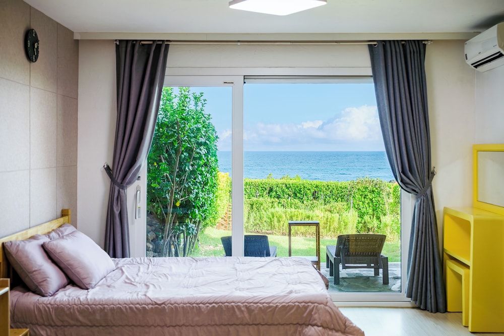 Jeju Turning Point Deluxe Duplex 6