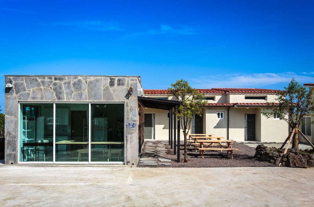 Check-in Check-out Kiosk