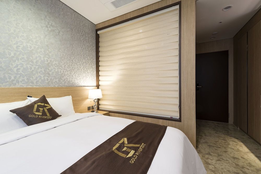 undefined Gold River Hotel 6