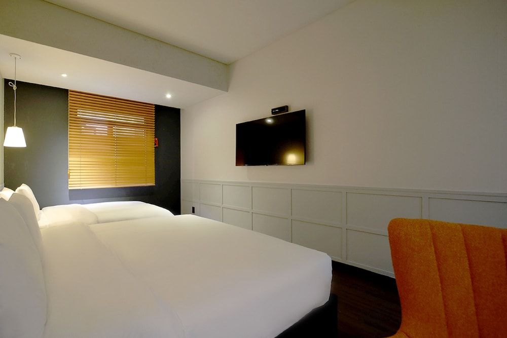 Hound Hotel Seomyeon 1st Street Twin Room (Check-in time 6PM) 2