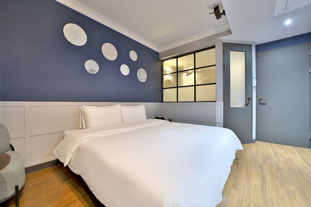 Hound Hotel Seomyeon 1st Street Standard Double Room (Check-in time 6PM) 2