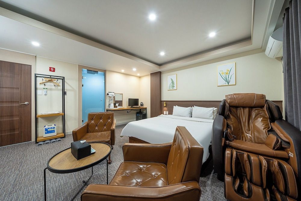 Hotel Yaja Jecheon Station