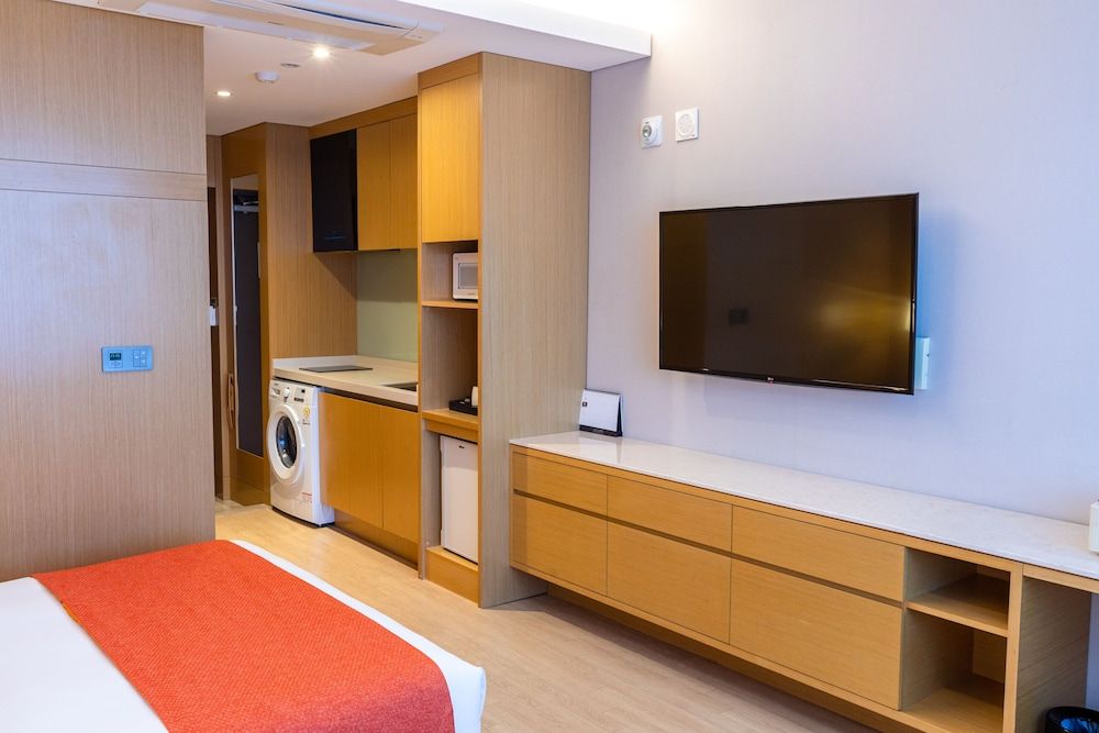 Hotel Lacky Gwangyang Deluxe Family Twin Room, Ocean View 5