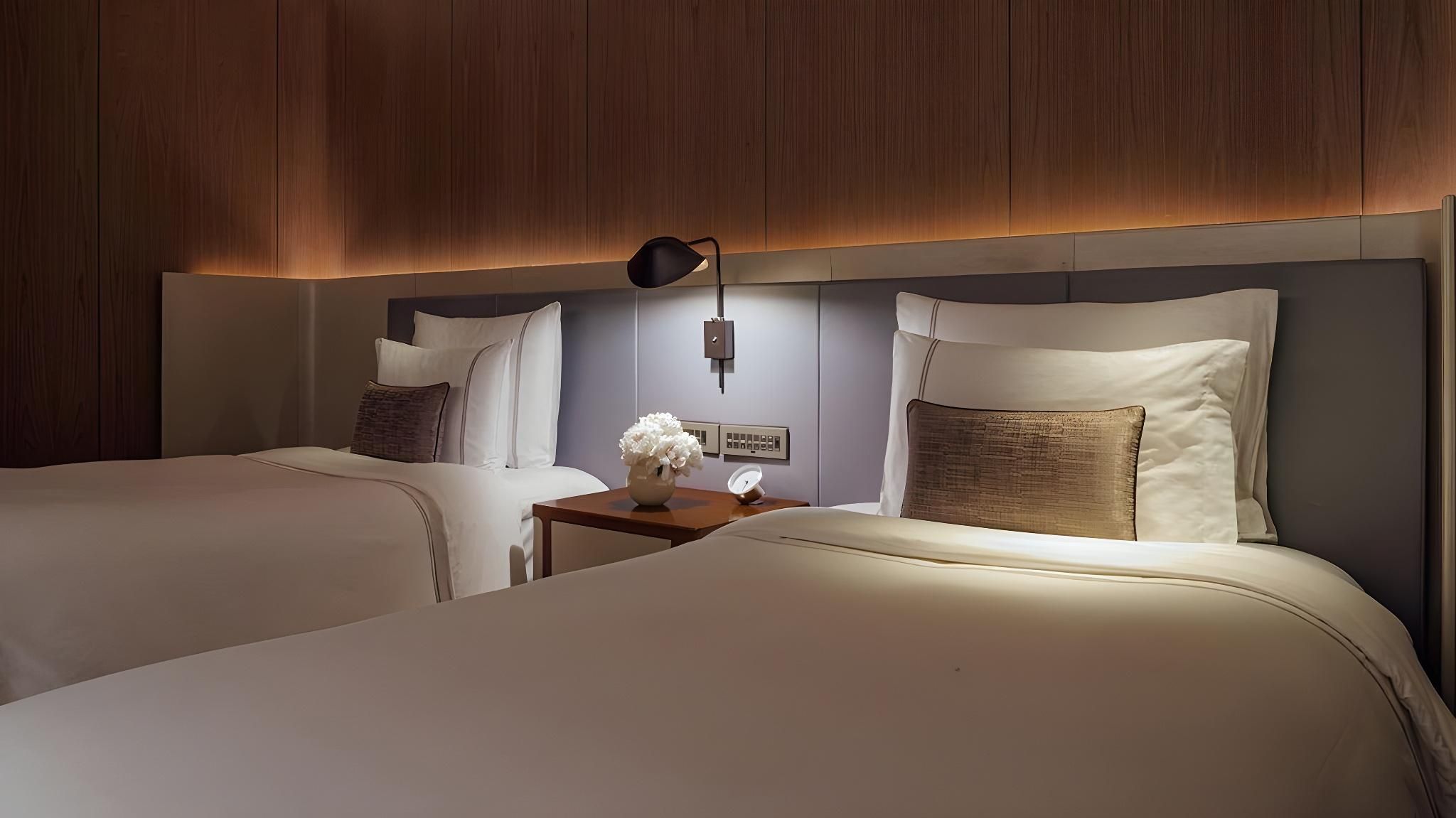 Premier Suite Twin Scenic Bath