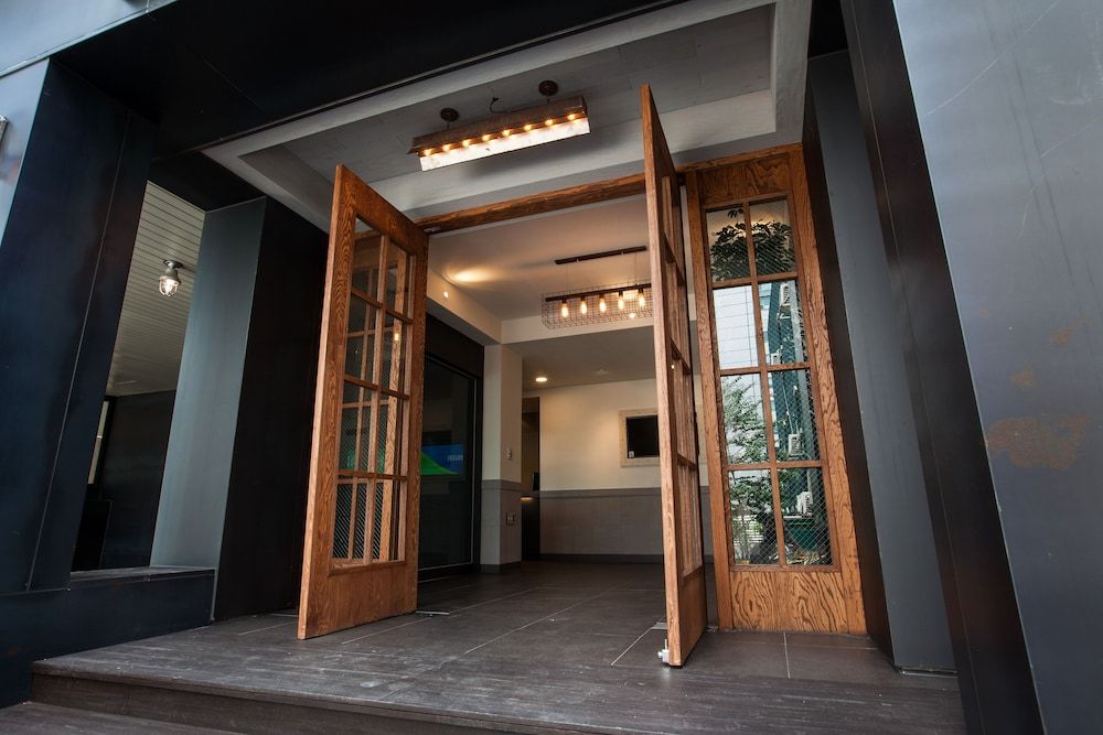 undefined Petercat Hotel Sinchon Hongdae 6