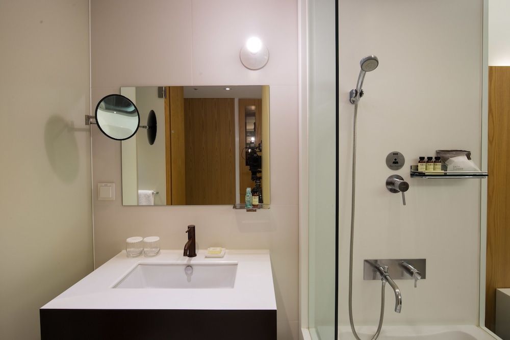 Grand Walkerhill Seoul Club Deluxe Twin Room, Mountain View - Club Lounge Access 3