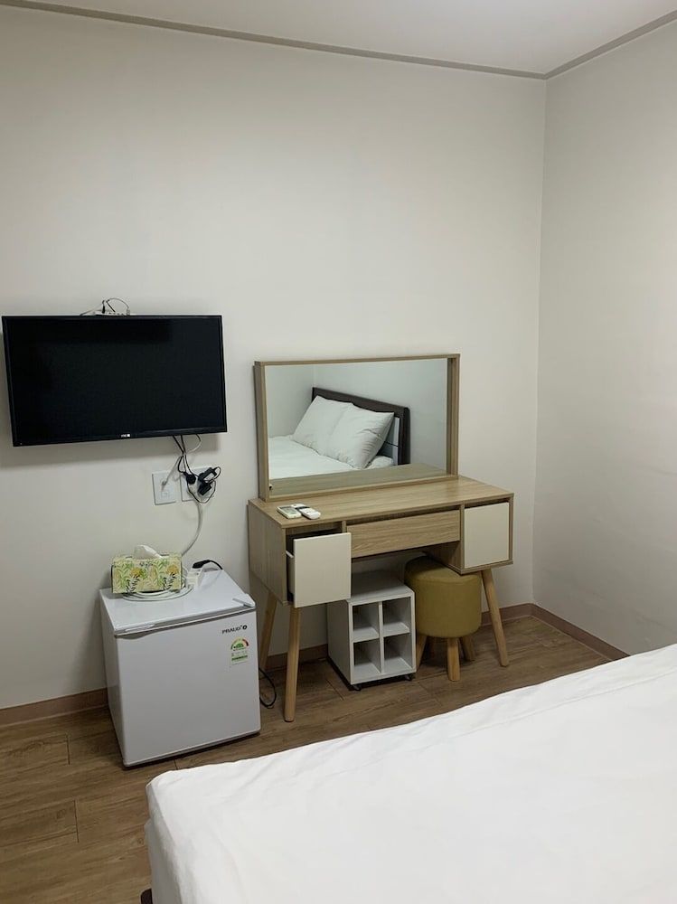 Hamory Guesthouse Double Room 8