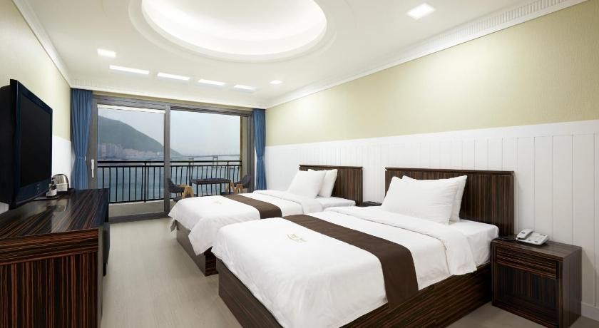 undefined Busan Beach Hotel Busan Songdo 2