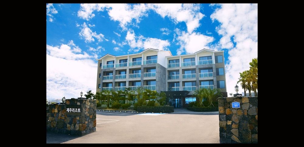 undefined Jeju Resort 7