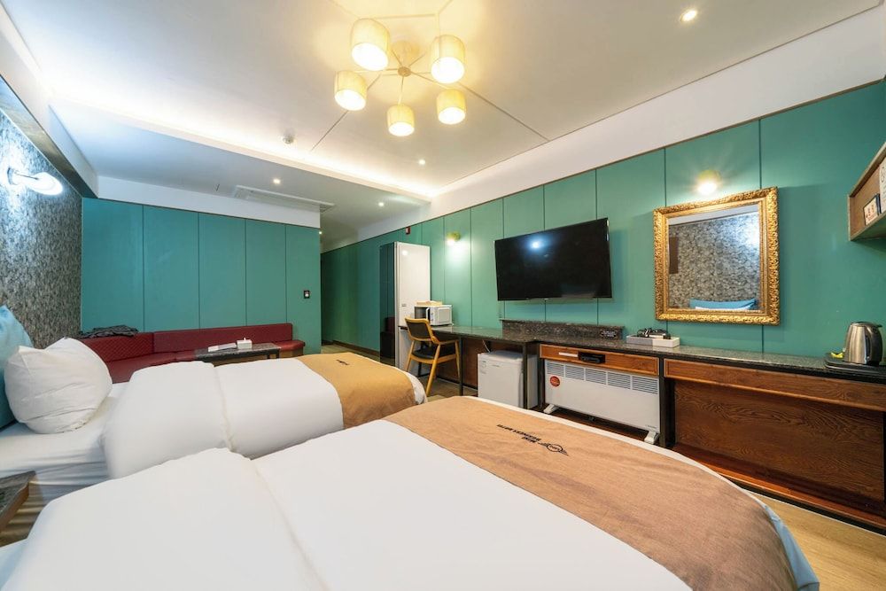 JinCheon Mini Business Hotel Twin Room 8