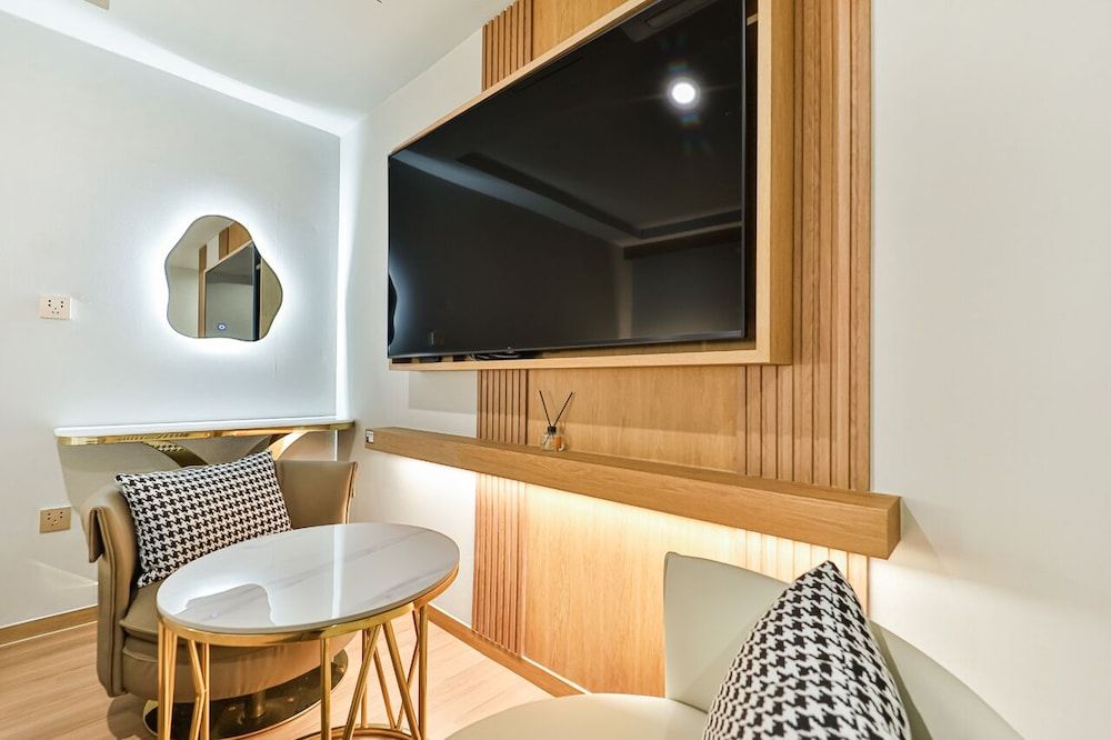 Grandis Hotel Deluxe Room 19