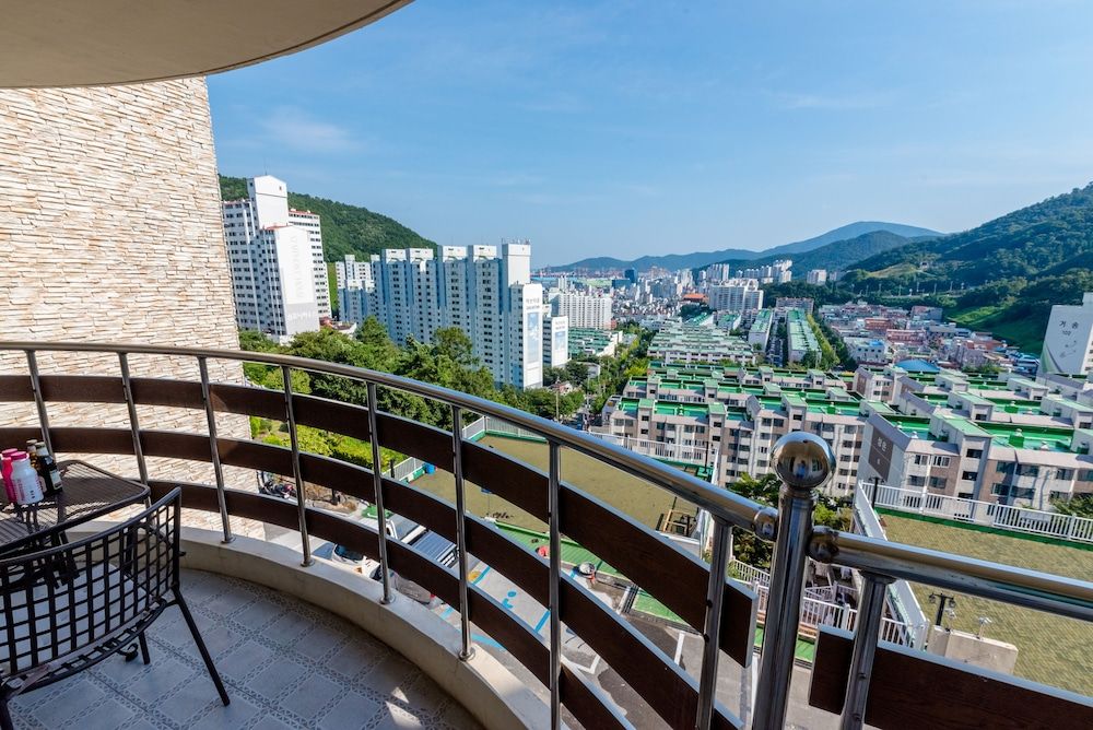 Homefourest Resort Geoje Premier Apartment 5