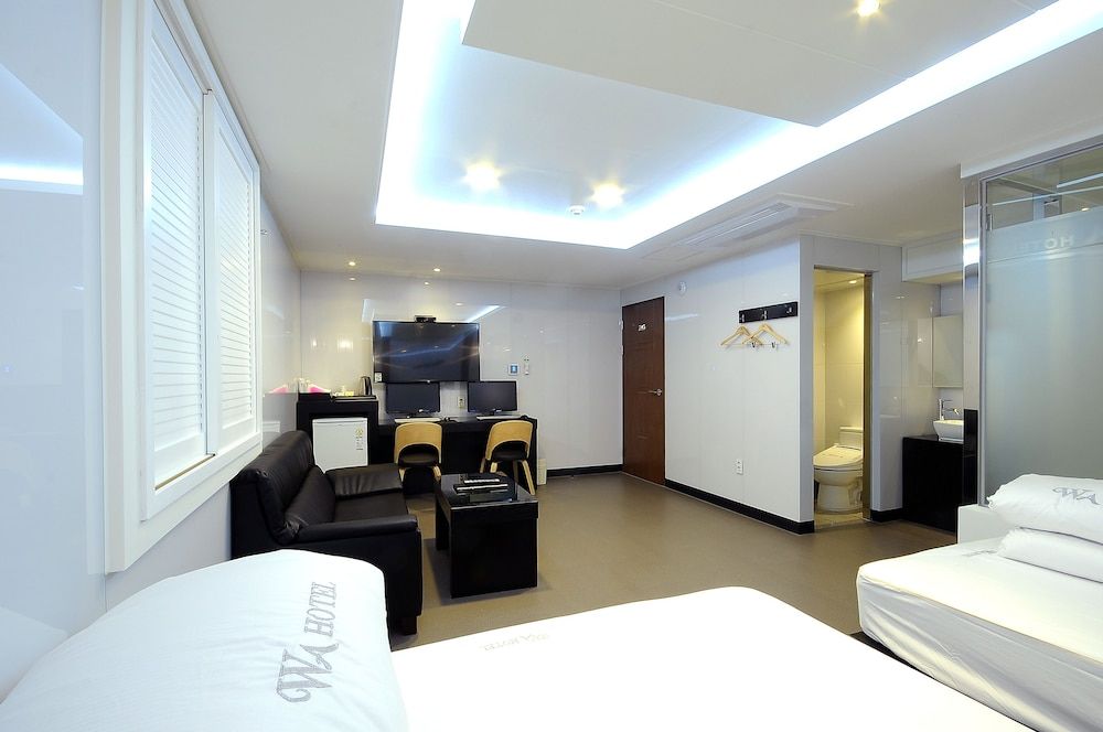 undefined WA Hotel Nampo