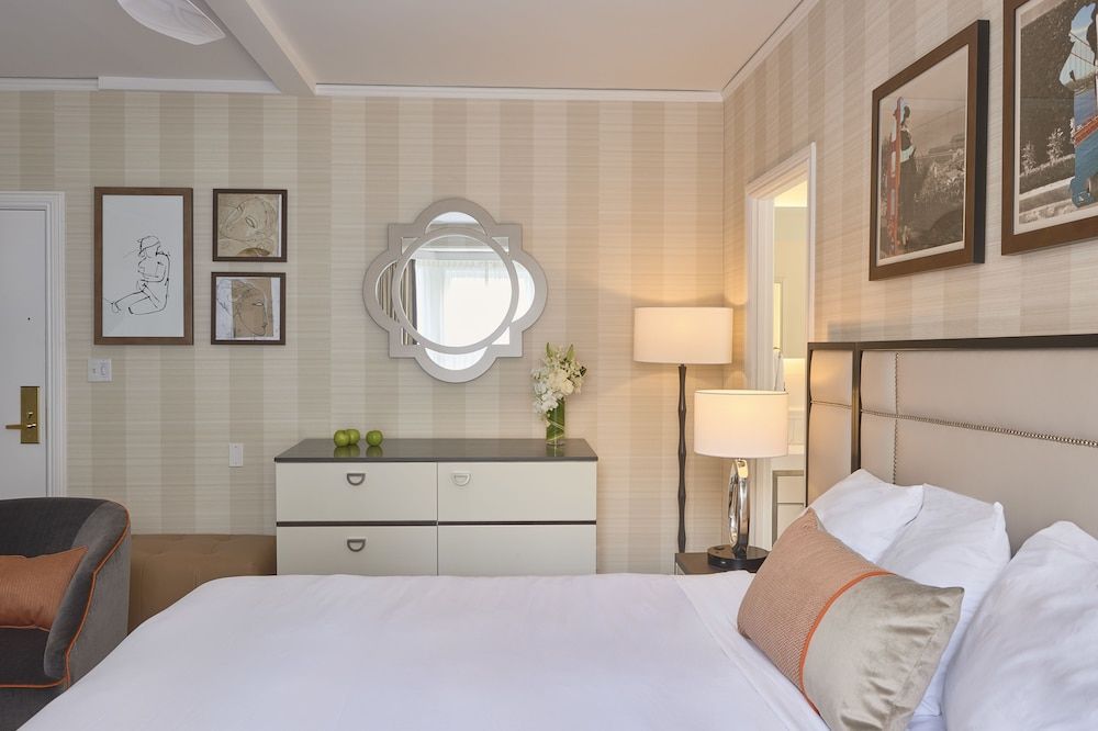 undefined Inn At Union Square 8