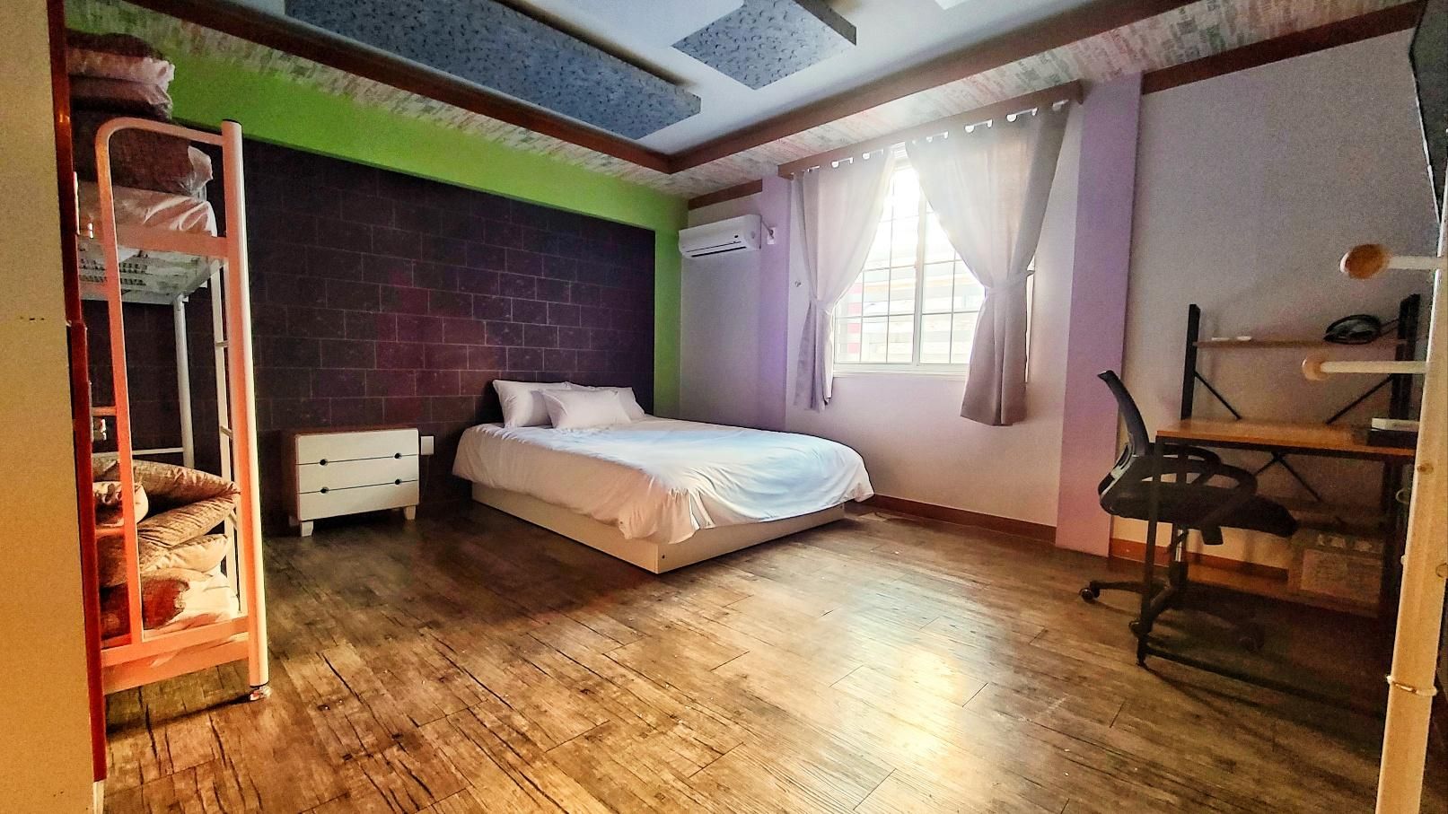 undefined Kimchee Busan Downtown Guesthouse - Hostel 4
