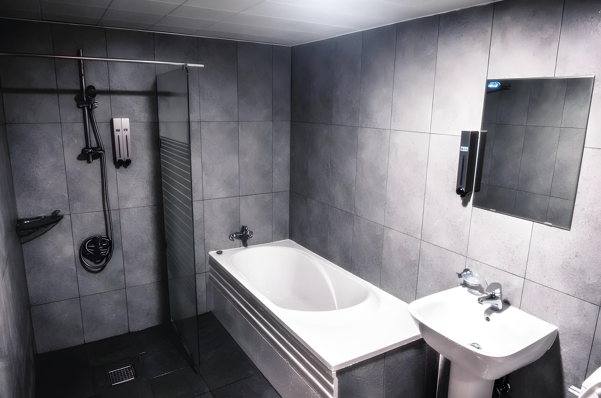 undefined Kimchee Busan Downtown Guesthouse - Hostel 6