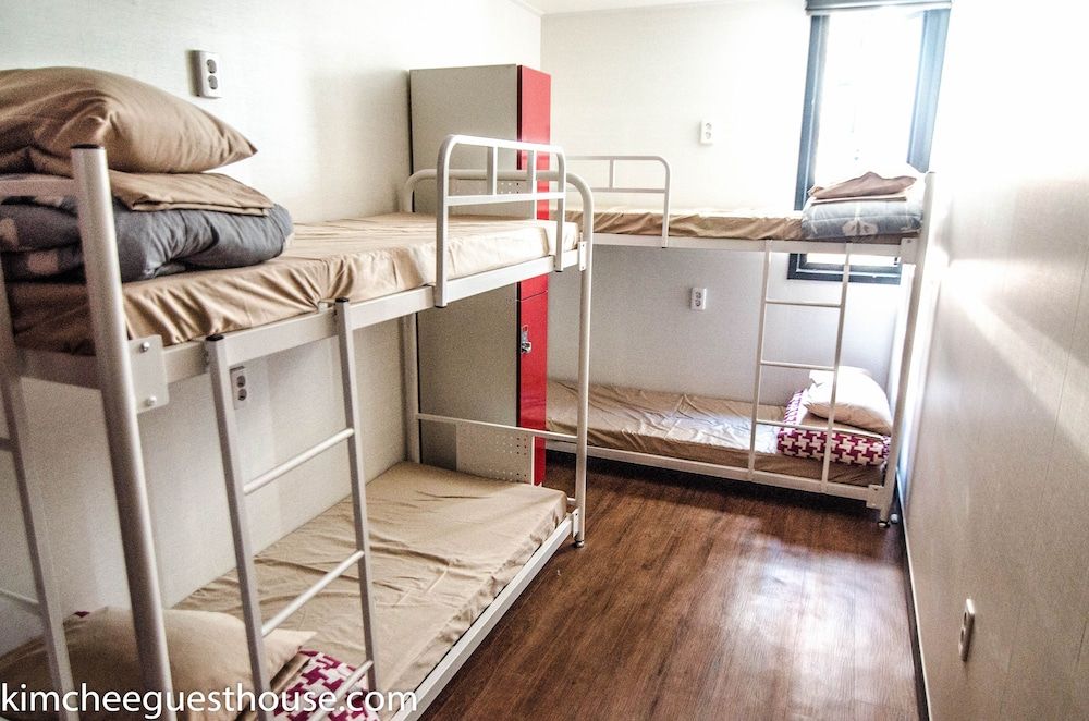 undefined Kimchee Busan Downtown Guesthouse - Hostel 10