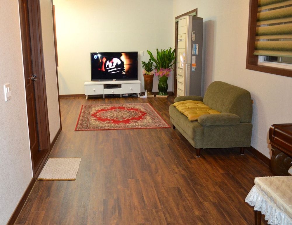 Pension Cafe Yoon & Park House, 2 Bedrooms 6