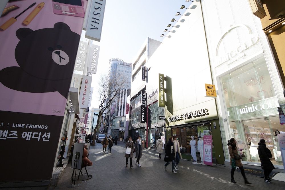 undefined K-Grand Hotel Myeongdong 8