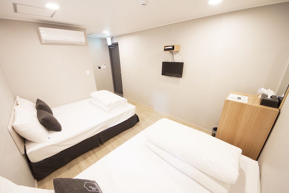 undefined K-Grand Hotel Myeongdong 10