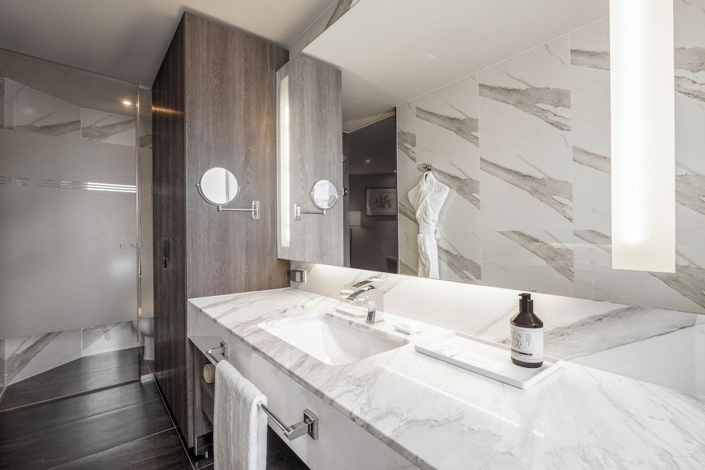 Kent Hotel Gwangalli by Kensington Deluxe Double Ocean View 3