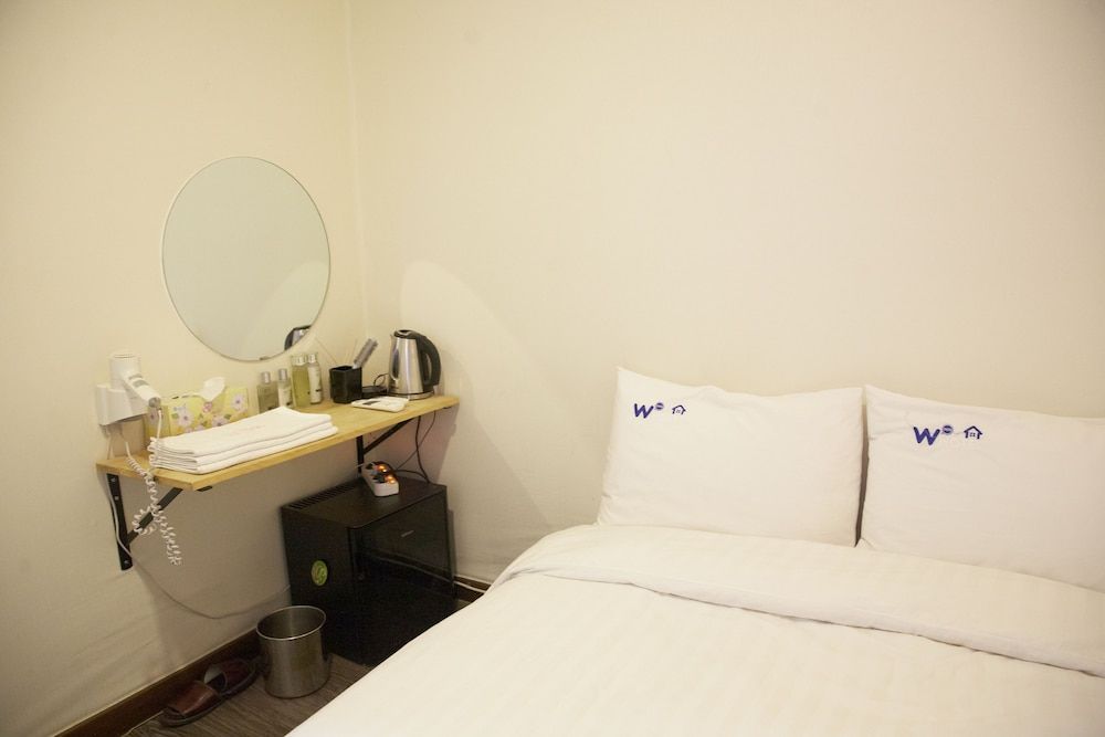 W mini hotel - Hostel Standard Double Room 10