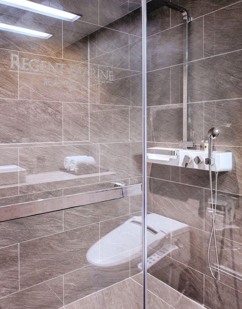 undefined Hotel RegentMarine 9