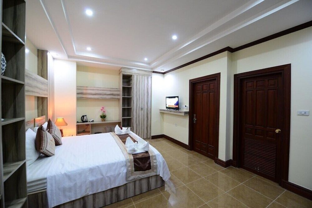 Vientiane Luxury Hotel Deluxe Double Room, Balcony 16
