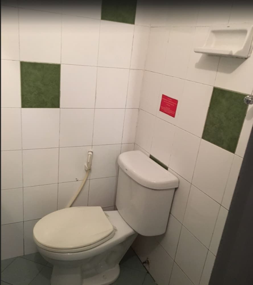 New iHouse Hotel - Hostel Deluxe Room, Balcony, City View 7