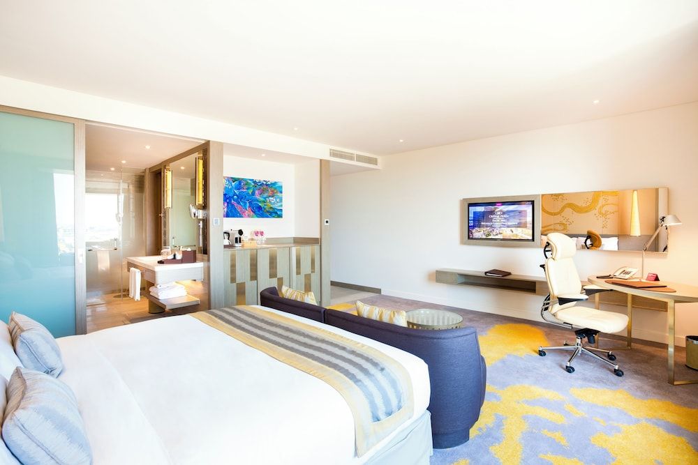 Business Room