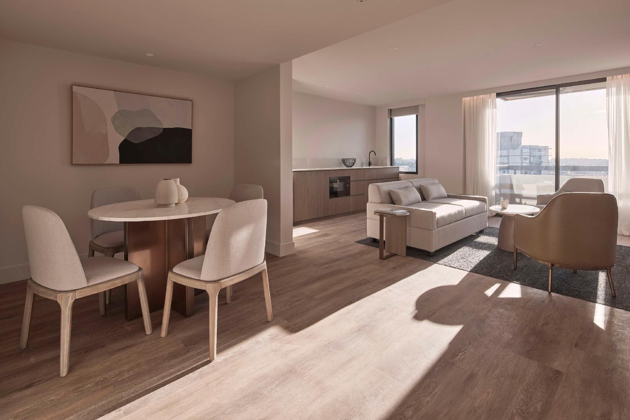 One Bedroom Suite - King