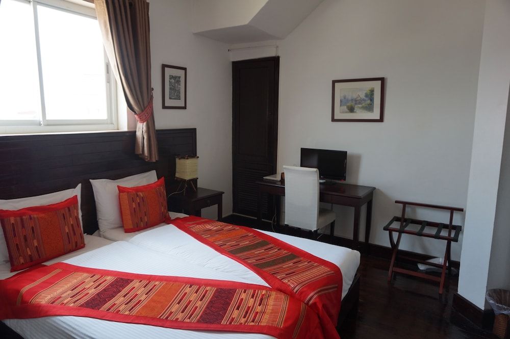 Residence Sisouk Standard Twin Room 2