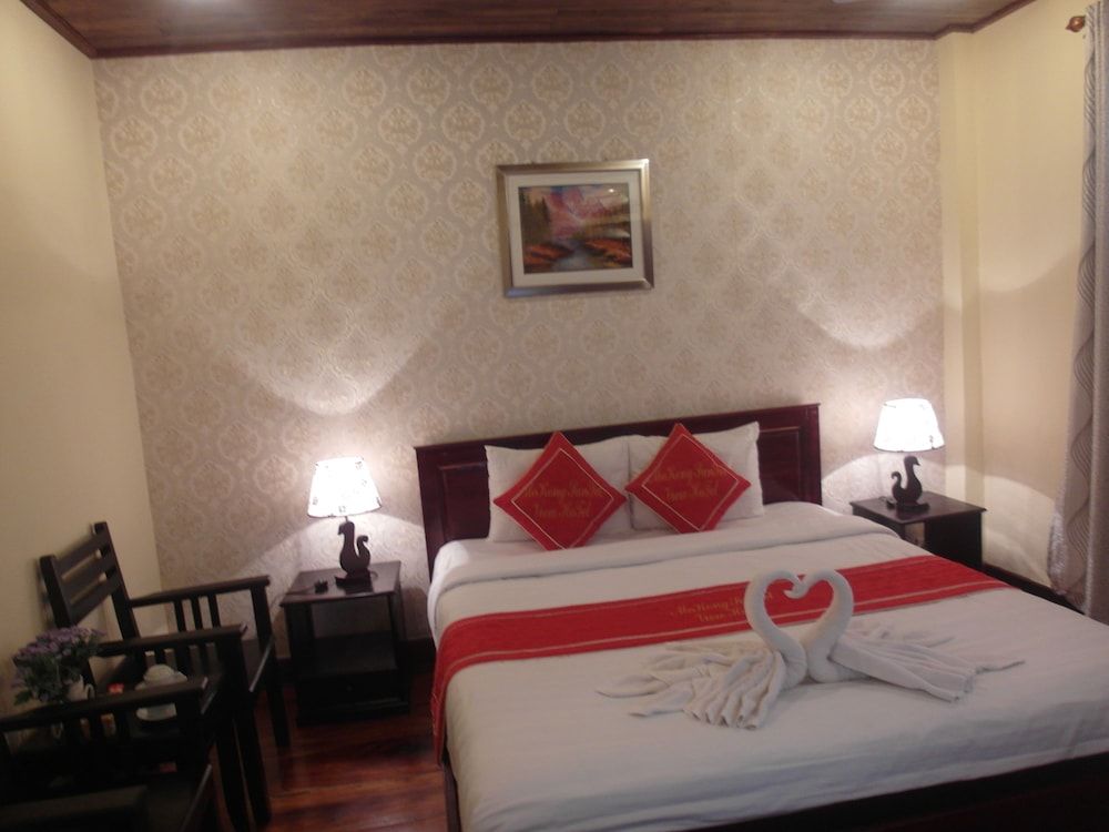 Mekong Sunset View Hotel Deluxe Double Room, Balcony, River View 7