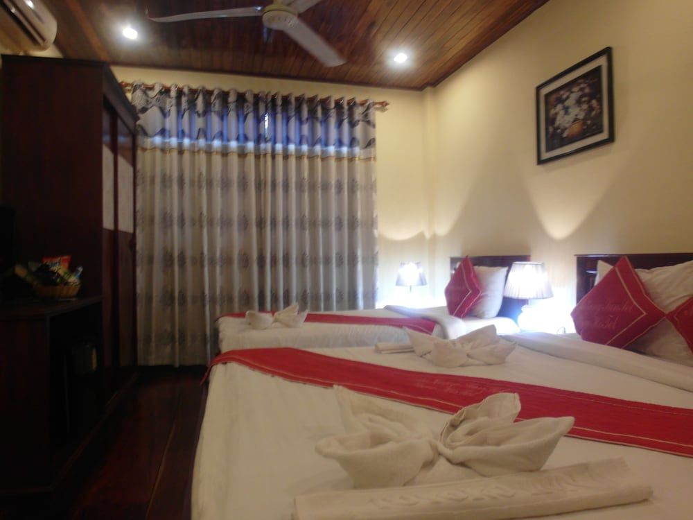 Mekong Sunset View Hotel Deluxe Triple Room 5