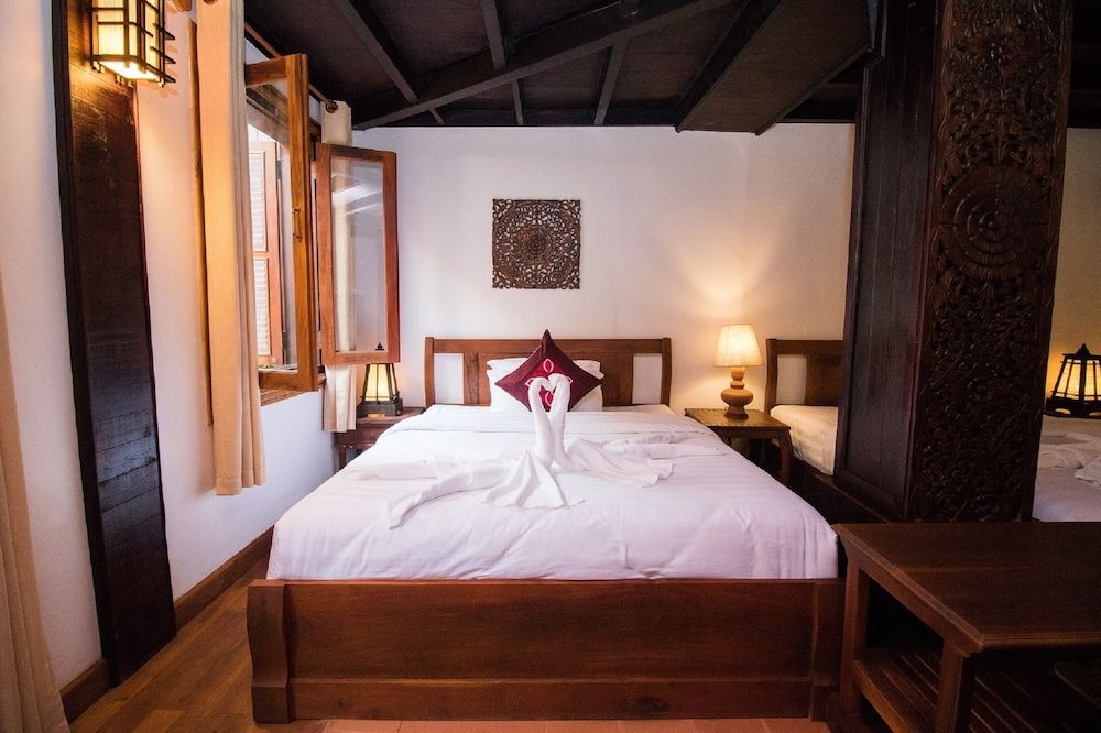 Royal Peacock Boutique Hotel Deluxe Twin Room 3