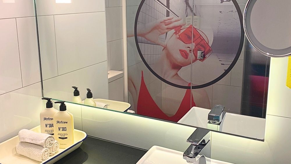 undefined Hotel Indigo Melbourne on Flinders by IHG 5