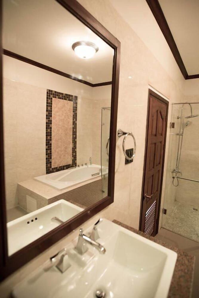 Capitol Residence Deluxe Room, 1 Bedroom 6