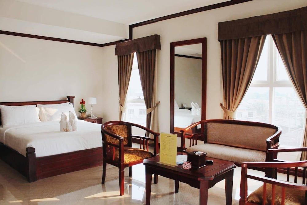 Capitol Residence Classic Studio 5